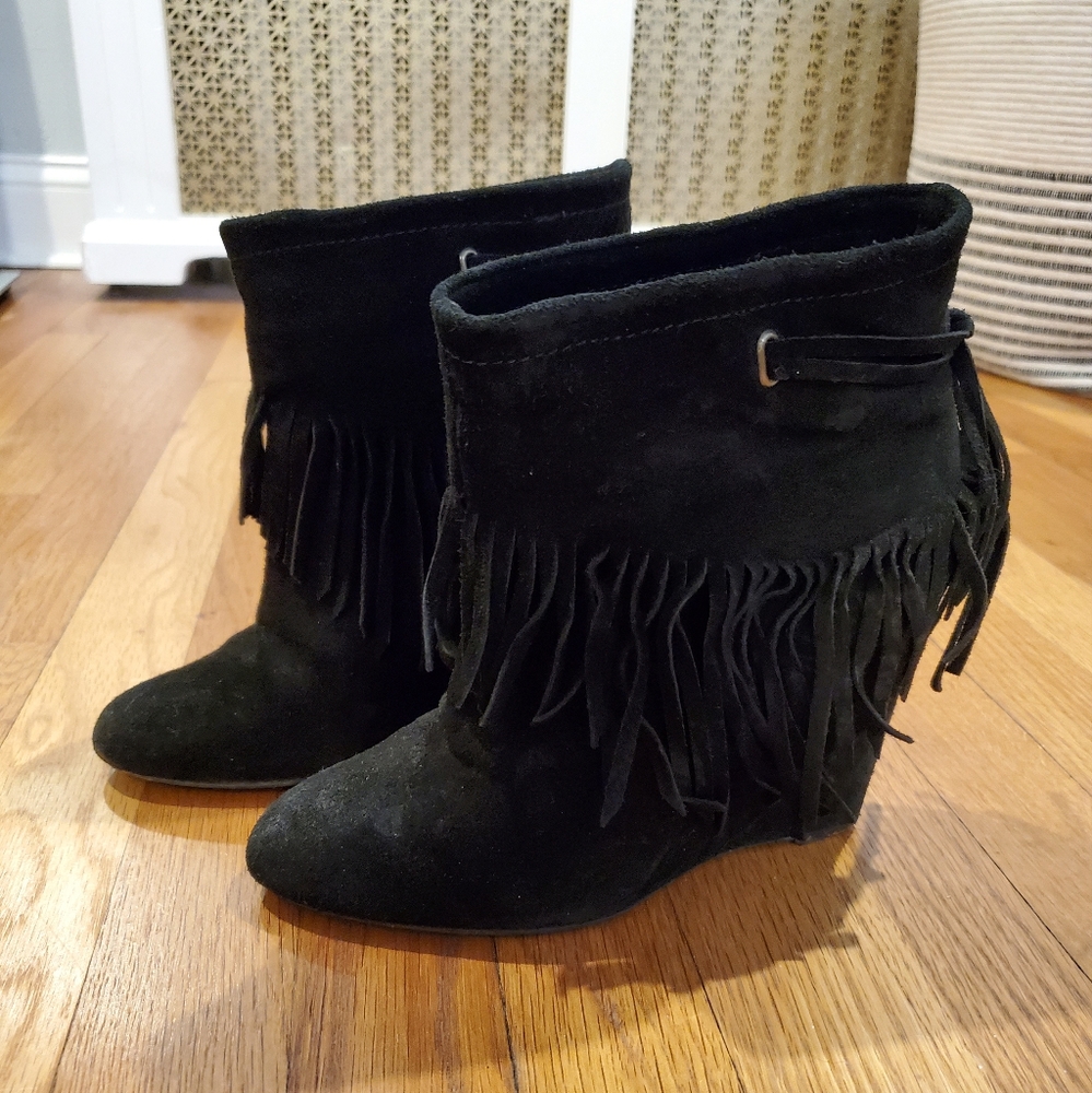 Nine West Vintage America Collection Black Suede Fringe Wedge Booties, size 7